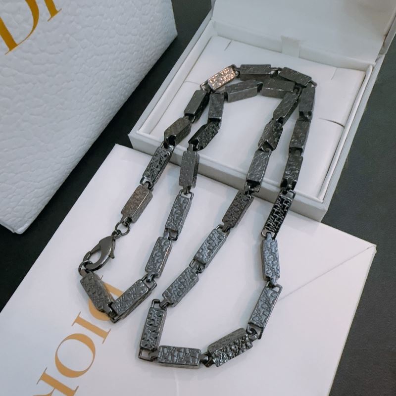 chr1st1an D10r necklaces